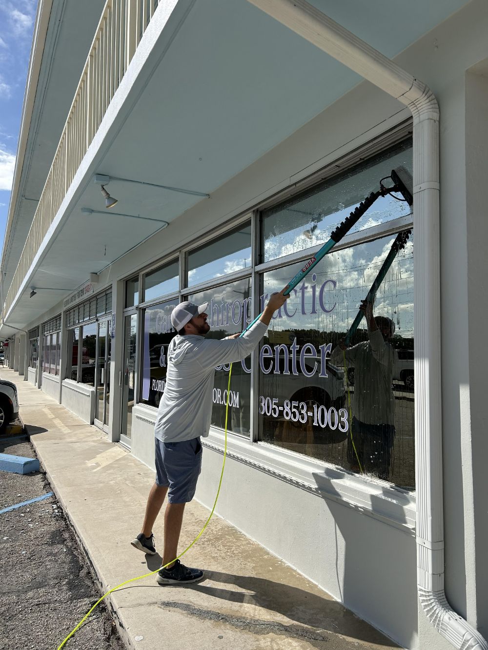 Commercial window cleaning